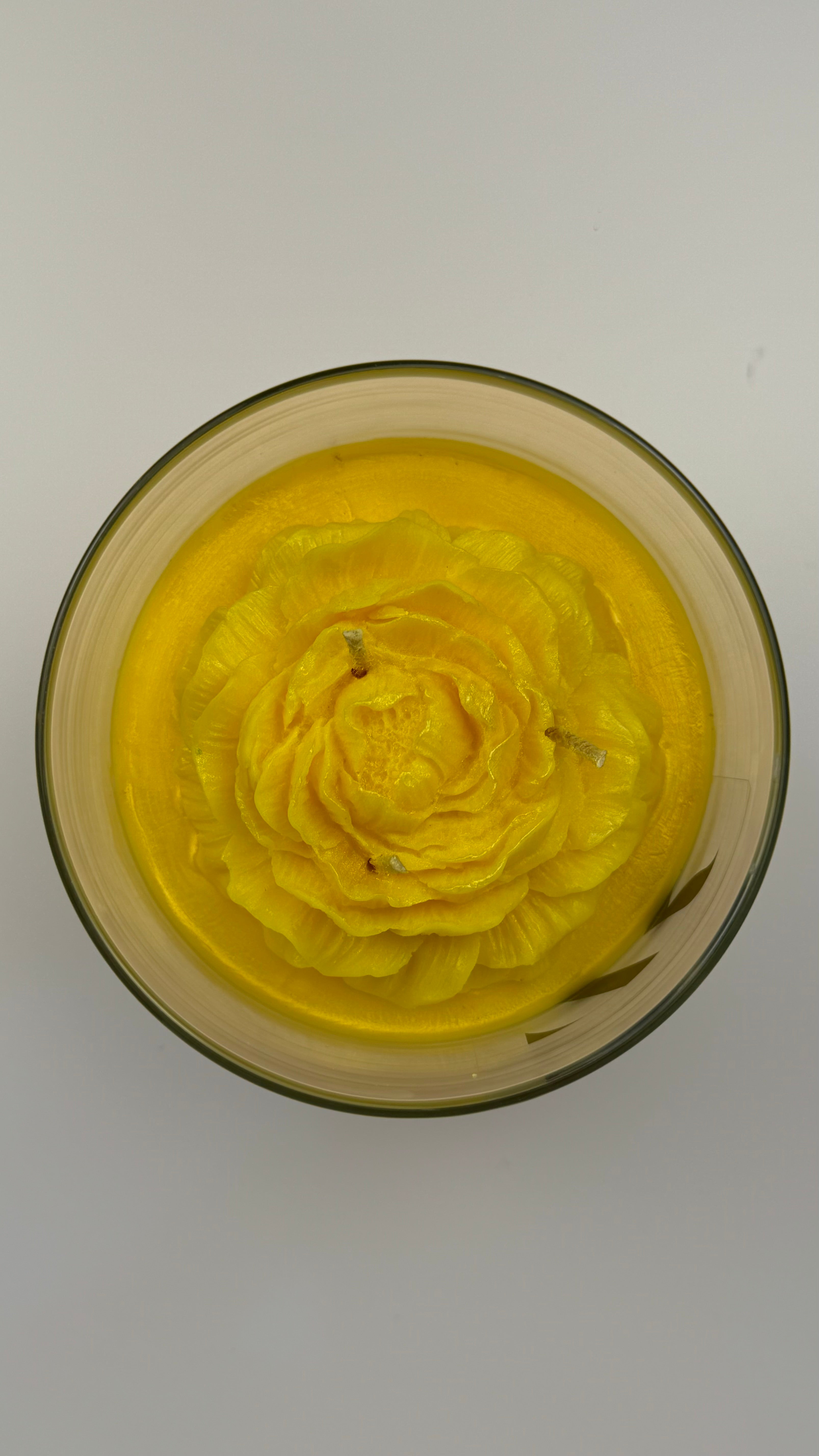 Peony Glow 16 oz. Candle